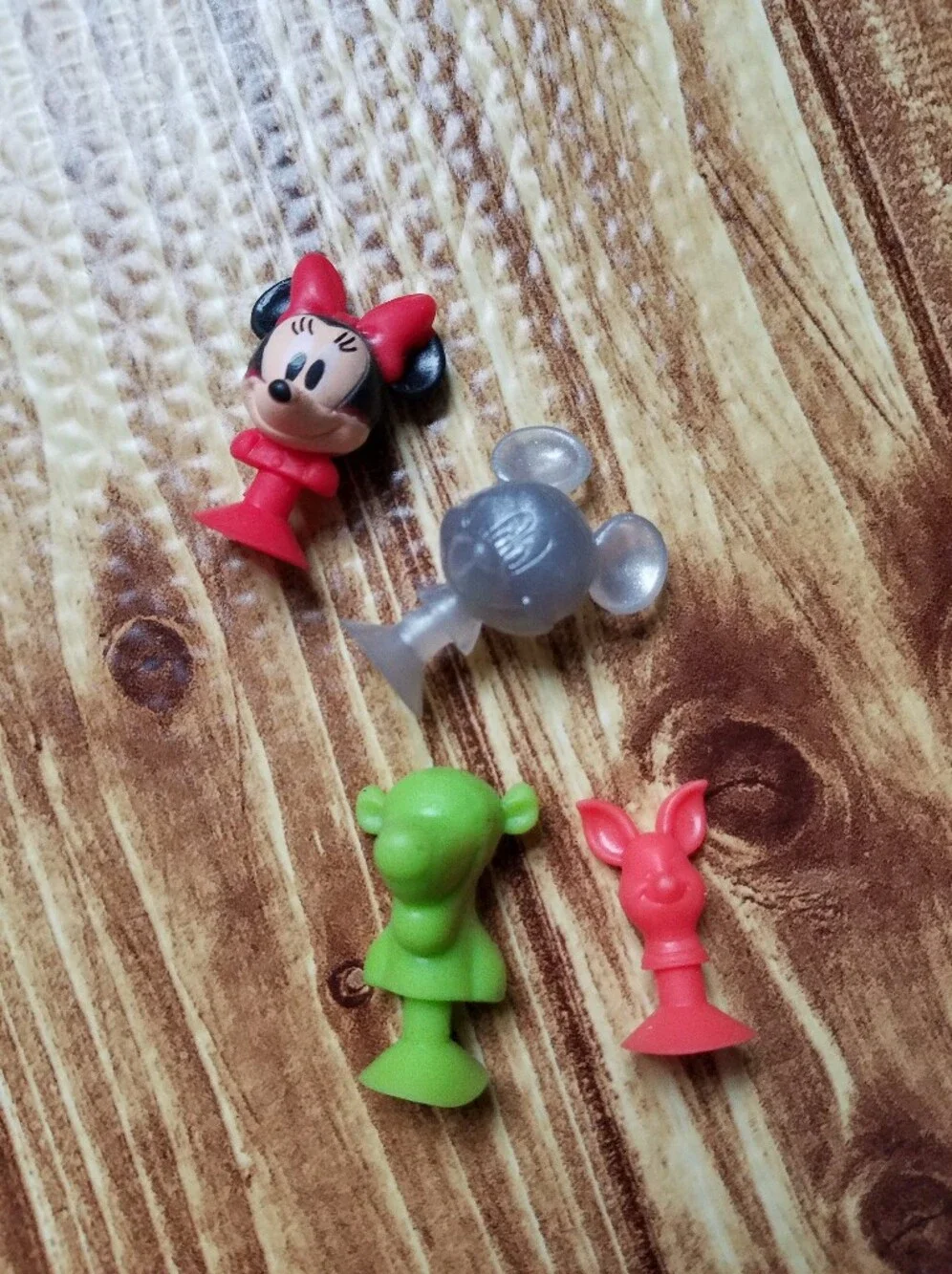 Disney Best Buddies Micro Popz Mini Suction Figures Lot of 4 Tigger Piglet